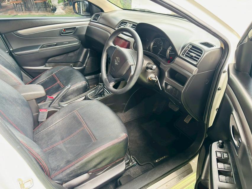 Suzuki Ciaz ตัว GL ปี2023 เครื่องยนต์เบนซิน AUTO  ไมล์แท้ 100%คะวิ่งมาน้อยมากๆคะ15,xxxกว่ากิโลคะ  7
