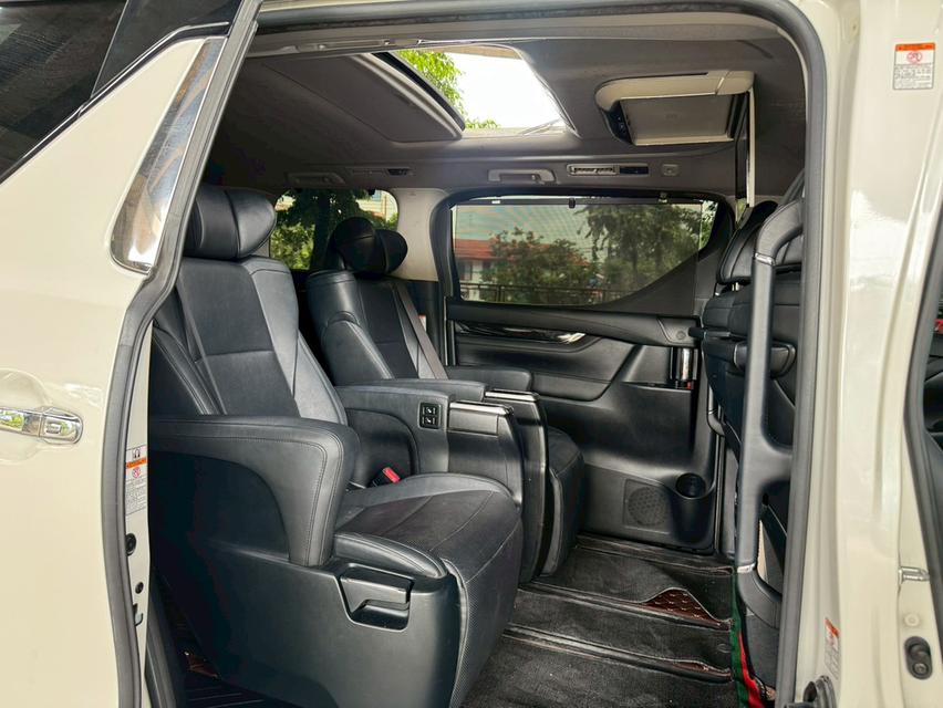 Toyota ALPHARD 2.5 S C Package AT ปี 2020 14
