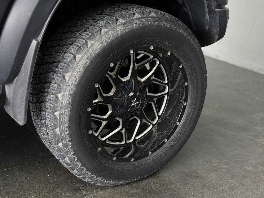 #FORD EVEREST 2.0 TURBO สีดำ เครื่องยนต์ดีเซล 2000 cc มาพร้อมชุดแต่งจัดเต็ม ปี2018เลขไมล์ 244,726โล-รถมือเดียวป้ายแดงลูกค้าซื้อสดมา✅✅ ราคาขาย 468,000 รูปที่ 19