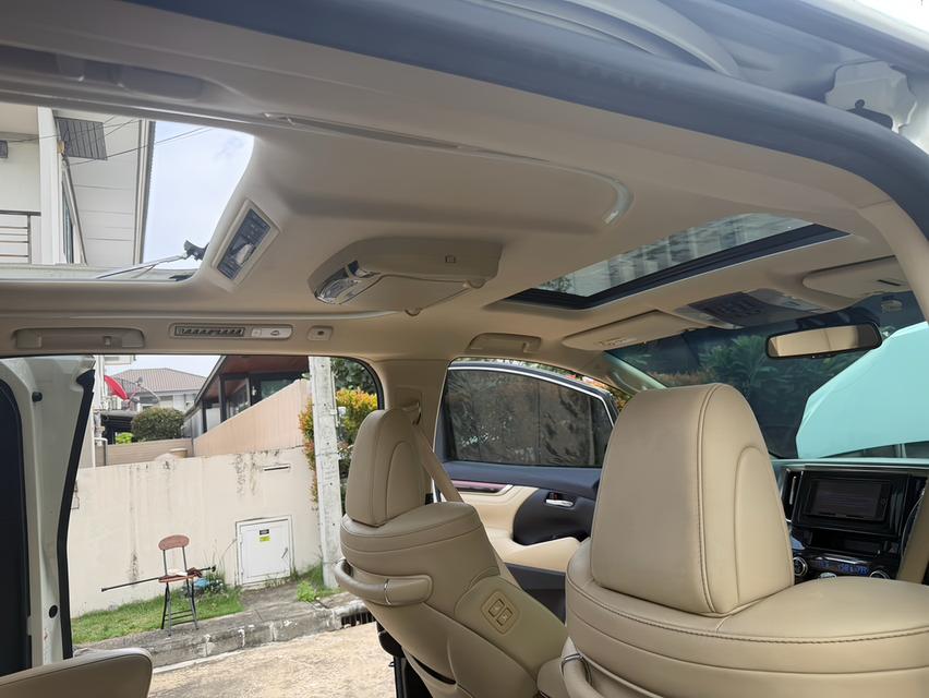 ปี2017 Toyota Alphard 2.5 Hybrid รองTop สภาพสวย รูปที่ 13