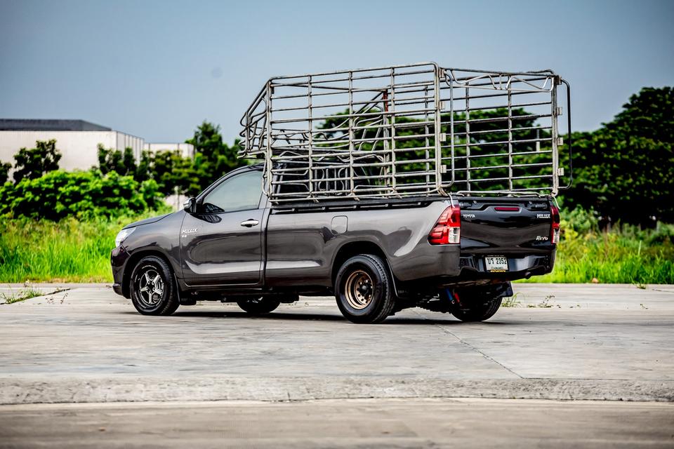TOYOTA HILUX REVO 2.8 J PLUS STANDARD CAB สีเทา  ปี 2018  8