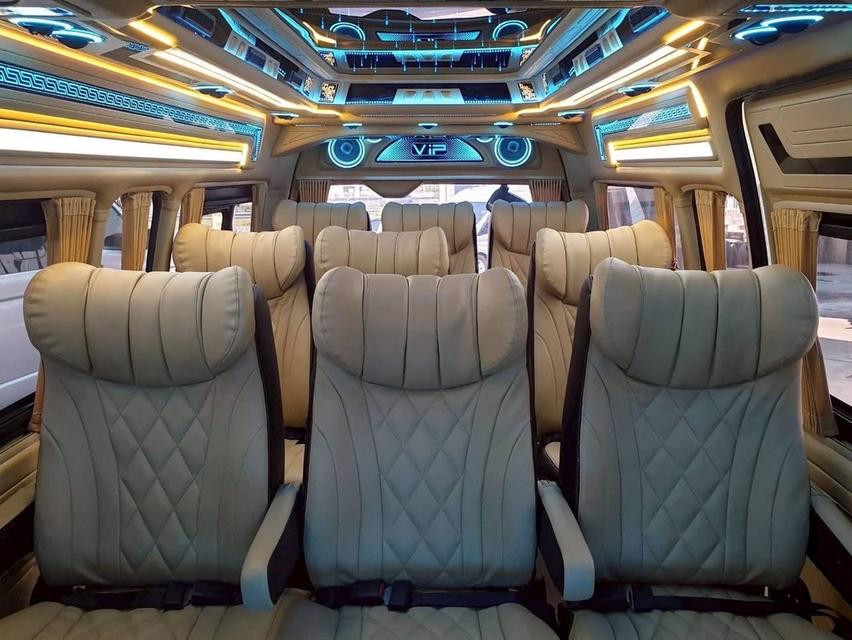 Toyota Commuter 3.0D4D 📝 ปี2015