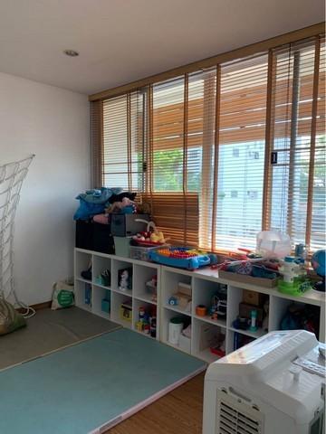 โฮมออฟฟิศ 3.5 ชั้น 4 ห้องนอน 5 ห้องนํ้า ทาวน์ อิน ทาวน์ อยู่ติดกับเลียบทางด่วน เอกมัยรามอินทรา 8