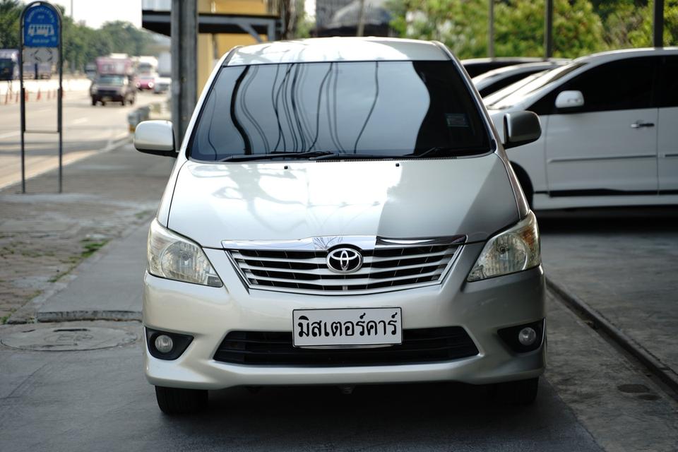 2012 TOYOTA INNOVA 2.0G 4