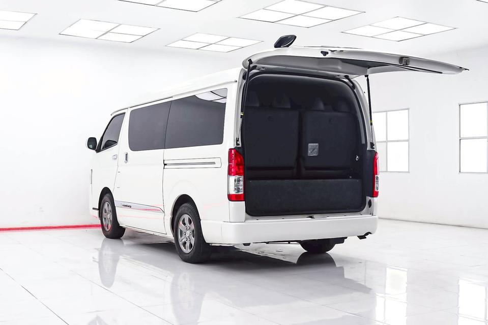 TOYOTA VENTURY 2.7 G  เบนซิน+CNG 2018  16
