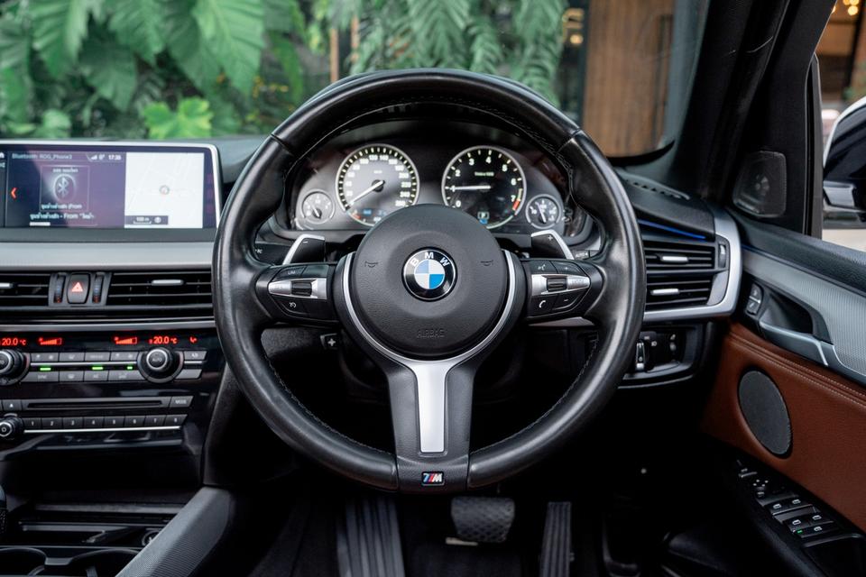 BMW X5 40e X drive M Sport Plug-in Hybrid ปี 2018  📌𝗕𝗠𝗪 𝗫𝟱 𝟰𝟬𝗲 รุ่น 𝗧𝗢𝗣 เข้าใหม่! ราคาเร้าใจต้องจัดแล้วค่ะ⚡️ 4