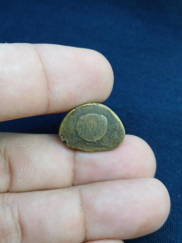 หลวงพ่อเงิน วัดบางคลาน 5