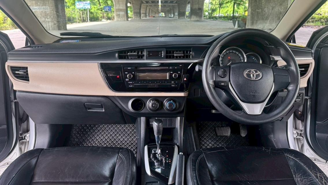 Toyota ALTIS 1.8 E AT ปี 2015 9