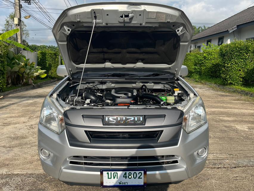 ISUZU D-MAX SPARK 2018 1.9 Ddi S ABS MT 12
