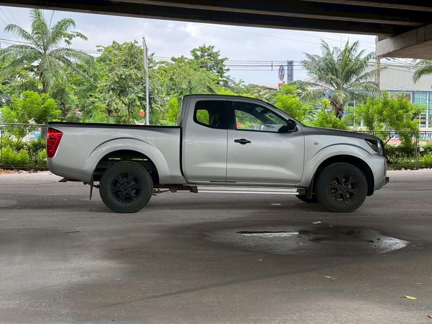 ขายรถ nissan navara 2.5S CAB ปี 2021 สีเทา เกียร์ธรรมดา 8
