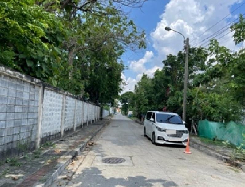 For Rent ให้เช่าโกดัง สภาพใหม่ / ซอยลาดพร้าว 91 ถนนซอยกว้าง ใกล้แยกเลียบด่วนรามอินทรา พื้นที่โกดัง 156 ตารางเมตร จอดรถ 4 คัน รถใหญ่เข้าออกได้ 9