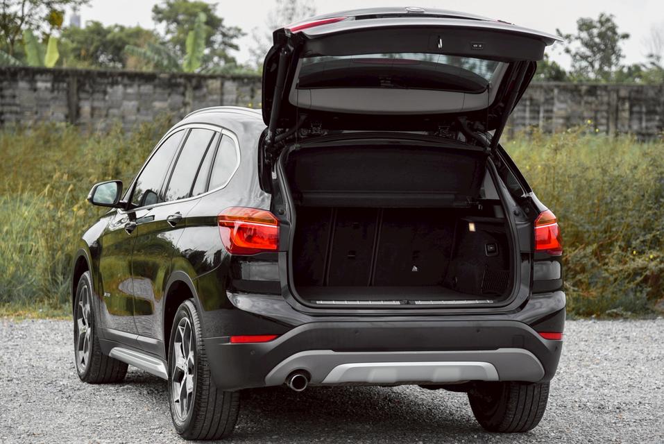 รหัสรถ CBL5969 BMW X1 sDrive1.8i xLine [F48] AT 2018 5