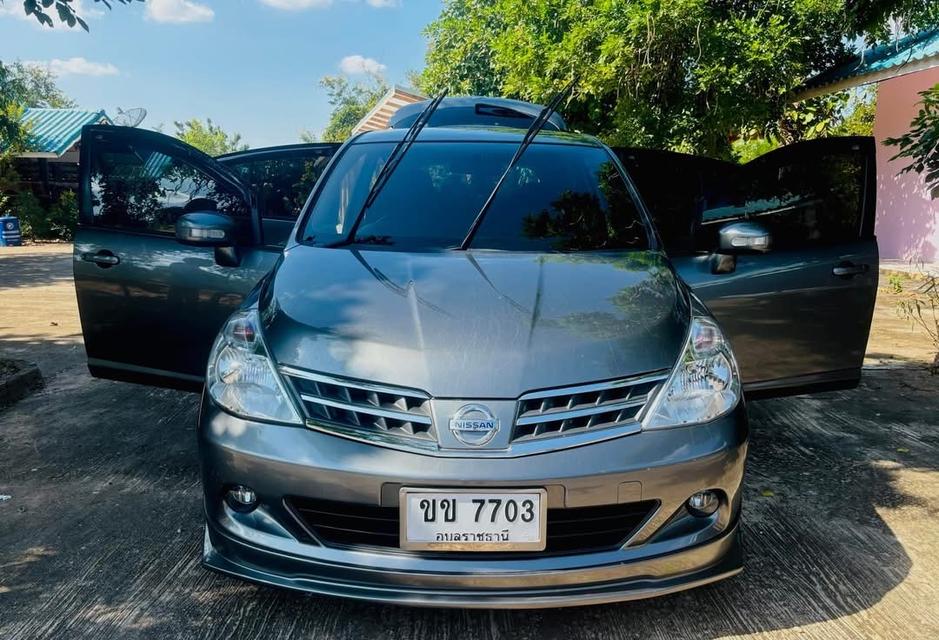 ขายรถ Nissan Tiida 1.6 Hatchback 2