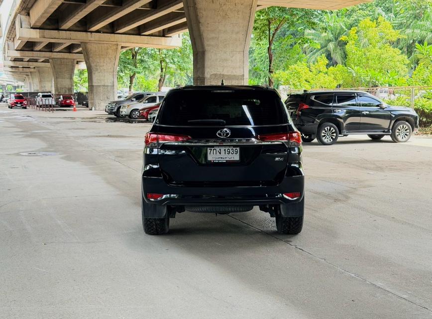 Toyota Fortuner 2.4 V auto 4x4  ปี 2018 รูปที่ 6