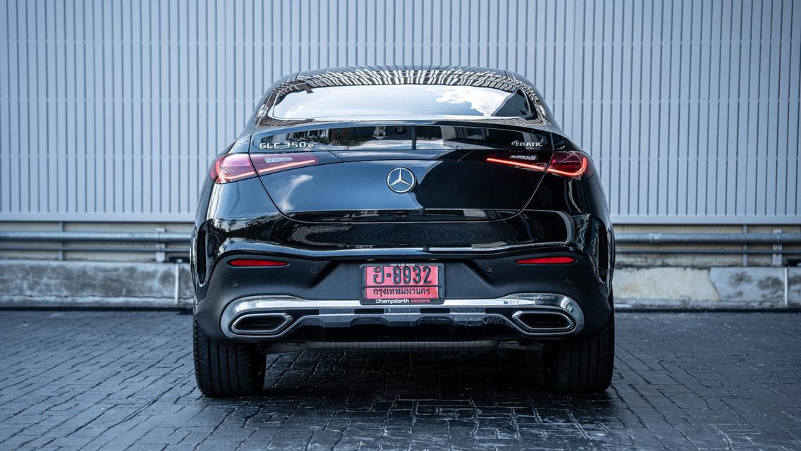 Mercedes-Benz GLC350e Coupe 4Matic AMG Dynamic 2024 สีดำ รูปที่ 9