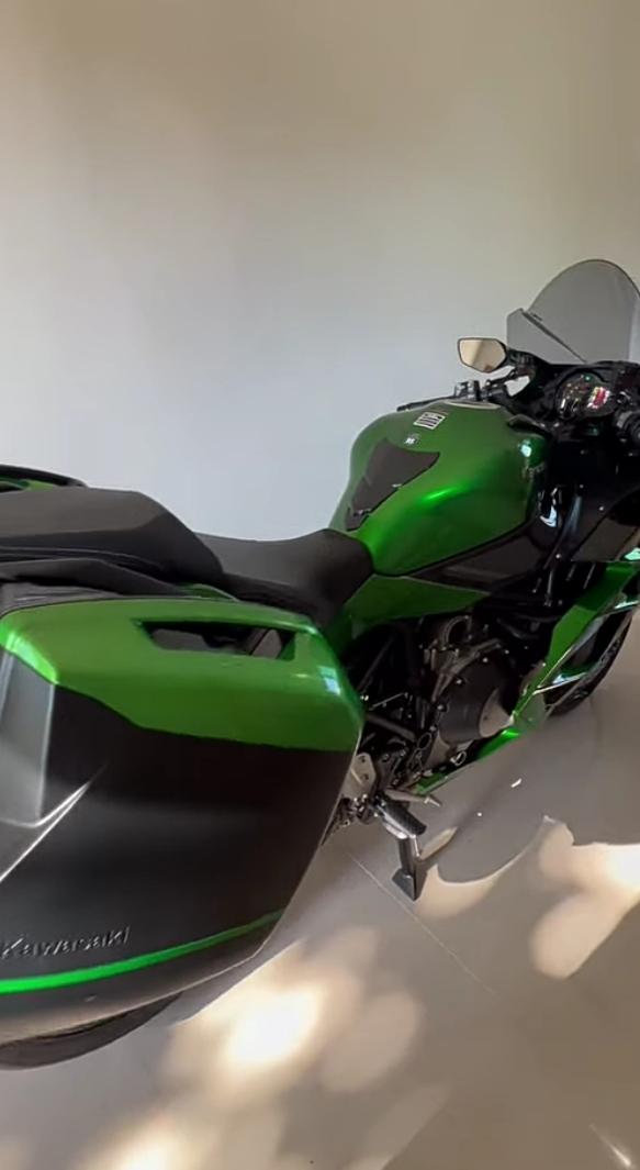 รถบ้านราคาเบาๆ Kawasaki Ninja H2R  จังหวัด นครปฐม 2