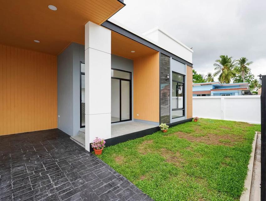 บ้านเดี่ยวสไตล์โมเดิร์น ทำเลดี ดีไซน์เรียบ เท่ ทันสมัย พร้อมพื้นที่ใช้สอยลงตัว เหมาะสำหรับครอบครัวที่กำลังมองหาบ้านสวย ๆ ในทำเลชุมชน 🥰 3