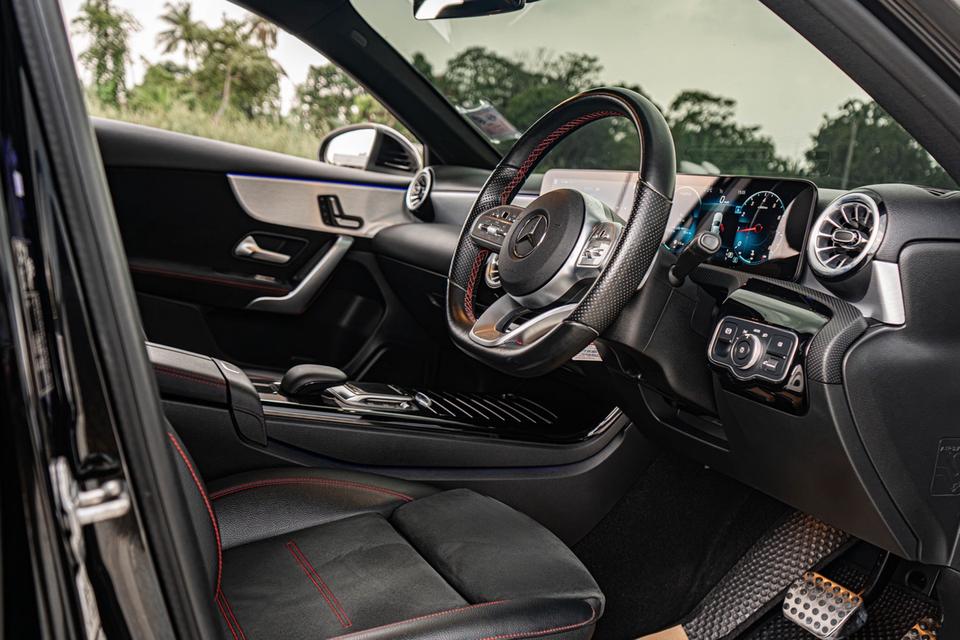 (แจ้งรหัสรถ CBL2538) Mercedes-Benz A200 AMG Dynamic 1.3 W177 AT 2022 รูปที่ 13
