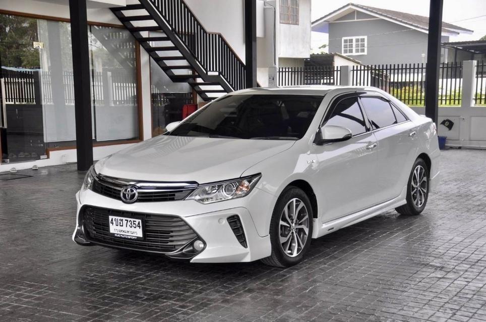 Toyota camry 2.0G Extremo MNC D4S ปี 2017 3