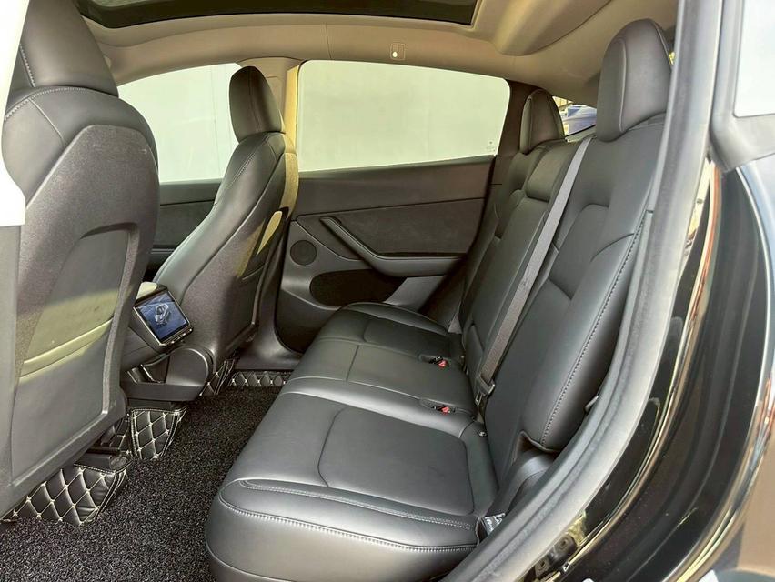 Tesla Model Y Performance ปี 2023 รูปที่ 12