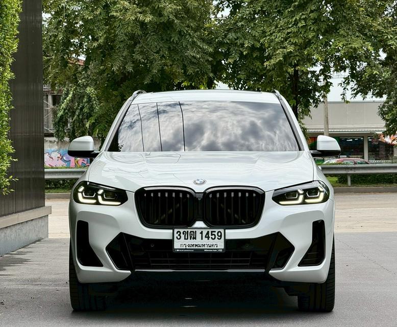 BMW X3 xDrive20d M Sport ปี 22  รถบ้านมือเดียวป้ายแดง สภาพสวยพร้อมใช้ 4