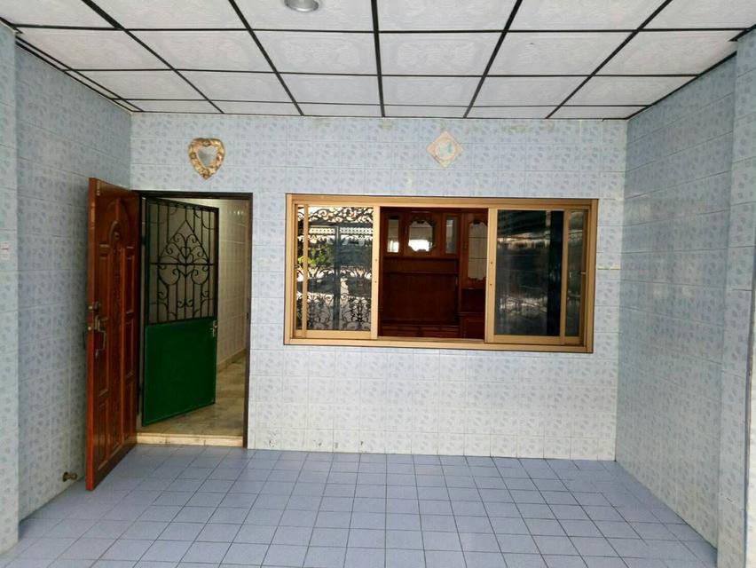 พิกัดพระราม 2 หมู่บ้านสินทวีงามเจริญ ขายบ้านทาวเฮาส์ 2 ชั้น 16.5 ตารางวา 3