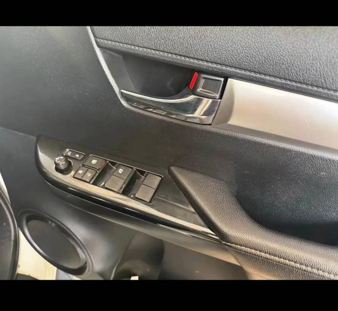 toyota hilux revo double cab 2.4 high prerunner a/t 2022 รูปที่ 7