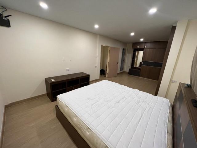 รหัสC7327 ให้เช่าบ้านเดี่ยว 2ชั้น ย่านห้วยขวาง ประชาอุทิศ เหม่งจ๋าย เลียบด่วน ทาวน์อินทาวน์ บ้านพร้อมอยู่ 4