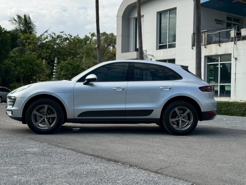Porsche Macan ปี 2017 10