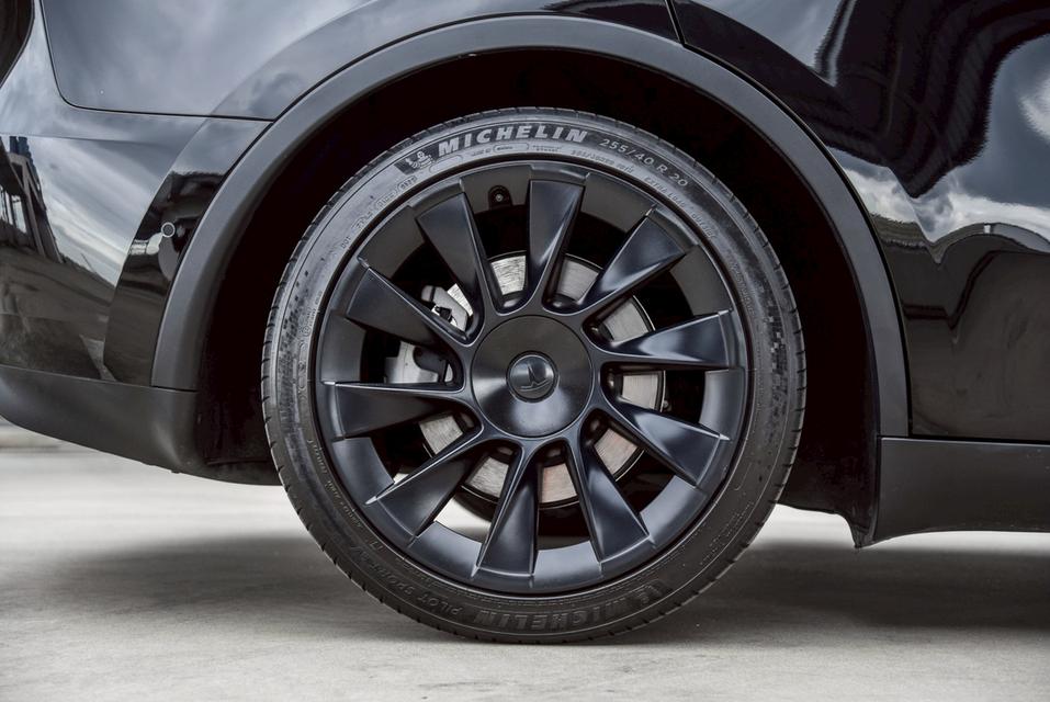 รหัสรถ CBL3018 TESLA Model Y Long Range AWD (Dual Moter) AT 2022 2