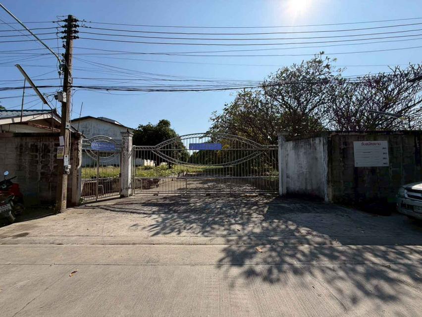 ขาย โรงงาน กระทุ่มแบน ซ.วปอ 11 พิเศษ กระทุ่มแบน สมุทรสาคร 7-2-37.9 ตรว เหมาะทำ โรงงาน 3