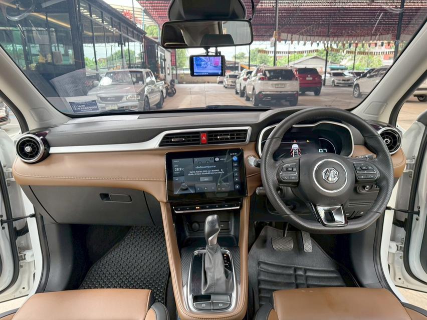 รถสวยสภาพดี ออฟชั่นจัดเต็ม  ใช้งานน้อย 67,000กม MG ZS 1.5 X+ SUNROOF ปี2021  17