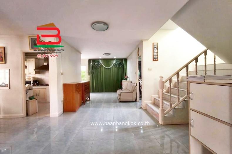 บ้านเดี่ยว เนื้อที่ 58.8 ตร.ว. หมู่บ้าน ซิลค์ วิลเลจ (สายไหม 54) ใกล้ปตท.สายไหม 56 ถนนสายไหม แขวงสายไหม เขตสายไหม 6