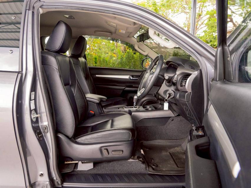 Toyota Hirux Revo 2.4 Mid Prerunner ปีจด 2023 12