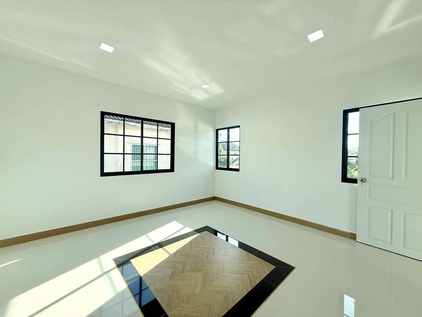 บ้านเดี่ยว 5 ห้องนอน นิมิตรใหม่ 40 ราคา 3.79 ล้านบาท ฟรีโอน! 13