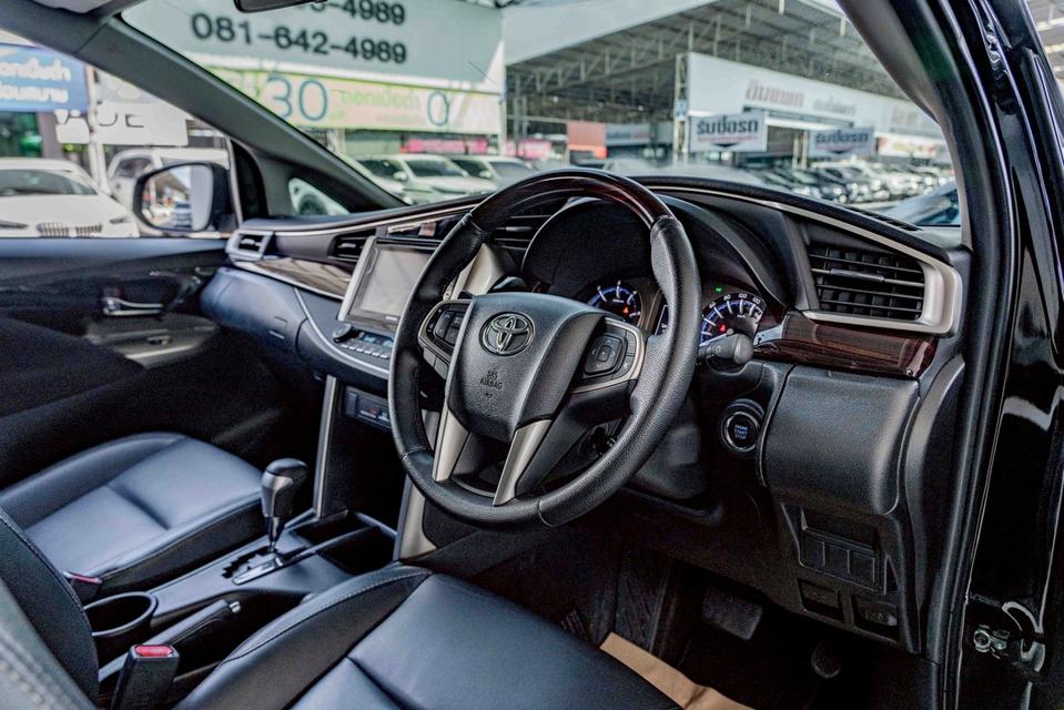 รหัสรถ NP9233 TOYOTA INNOVA CRYSTA 2.8V 2020 13