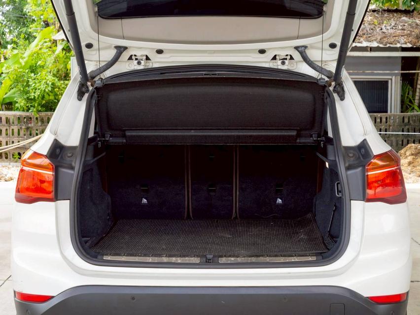 ขาย BMW X1 S-drive 18d ปี17 18