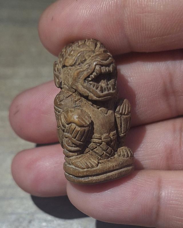 หนุมานหน้าโขนทรงเครื่อง 3