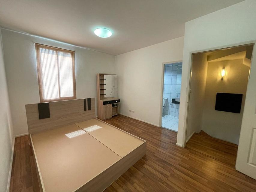 เช่าทาวน์โฮม อารียา ทูบี เกษตร-นวมินทร์ 3ชั้น เนื้อที่ 19.6ตรว.32000 บาท 6