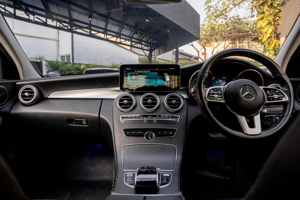 Mercedes-Benz C220d Avantgarde ปี 2018 📌𝐁𝐞𝐧𝐳 𝐂𝟐𝟮𝟎𝐝 เข้าใหม่แล้วค่าาา รุ่นฮอตสุดประหยัด ที่สมควรต้องมี!⛽️👍🏼✨ 3