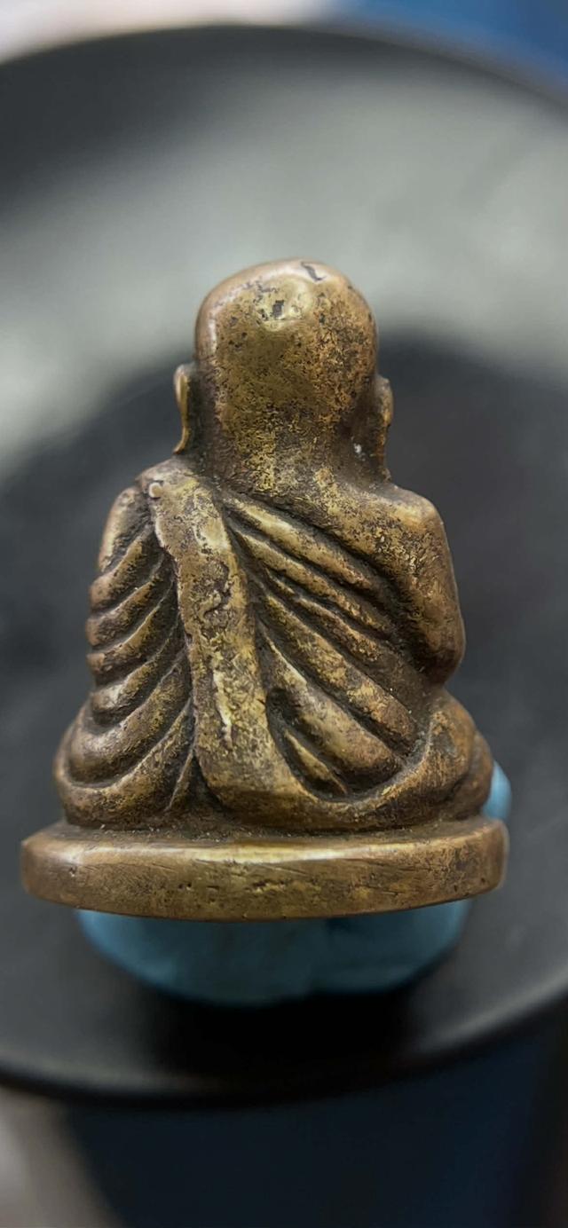 รูปหล่อหลวงพ่อเงินไม่รู้พิม รูปที่ 4