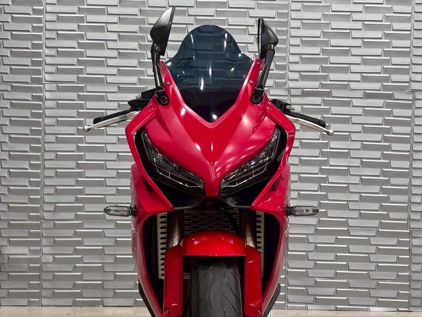 CBR650R