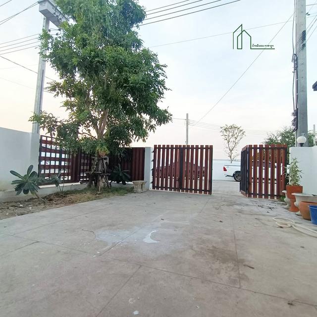 ขายด่วน ทาวน์โฮม 1 ชั้น 25 ตร.วา แปลงมุม เพชรลดา3 แพรกษา - เทพารักษ์ 6