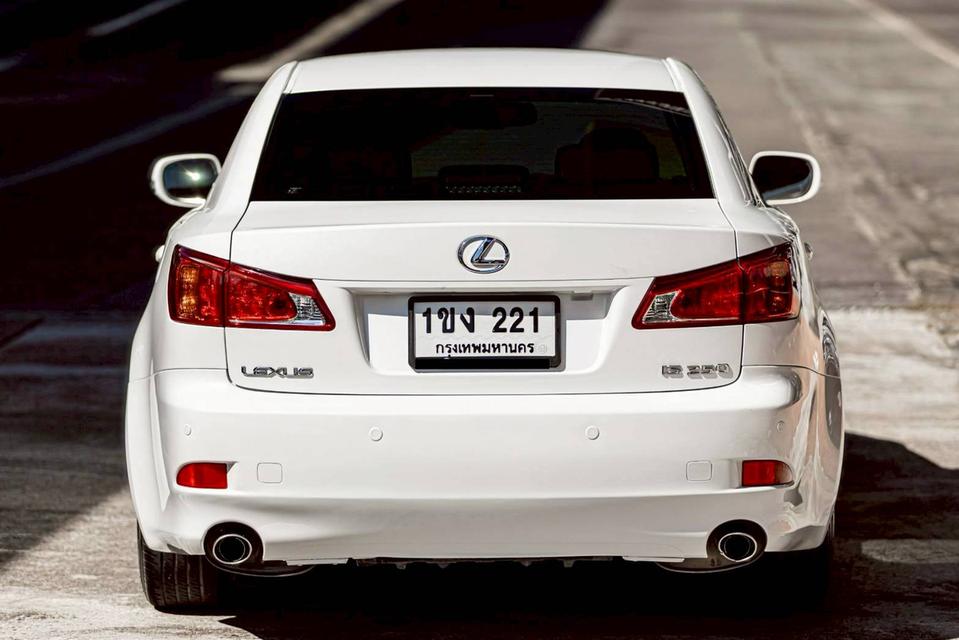 รหัสรถ PR221 Lexus IS 250 Premium Package Minorchange (2012) รูปที่ 6