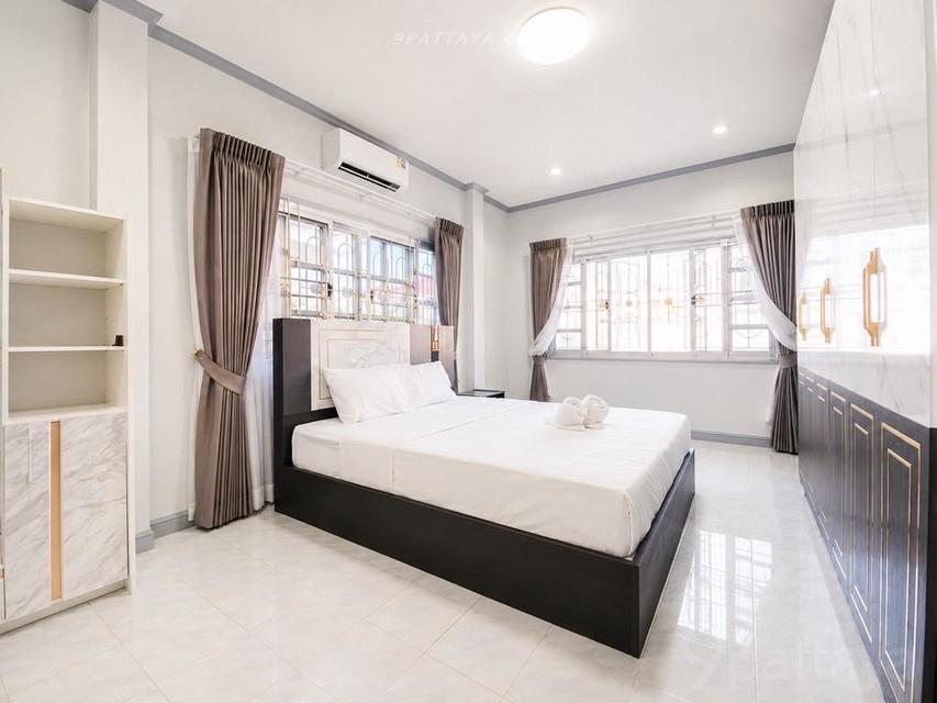 3-Bedroom Pool Villa for Rent in View Point JomtienSingle-storey detached house with private pool and spacious parking. Located in View Point Jomtien 3