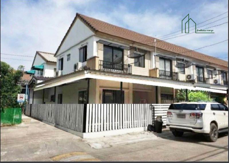 ให้เช่าทาวน์เฮ้าส์หลังมุมบรรยากาศบ้านเดี่ยว หมู่บ้านพฤกษา 58/2 ลาดกระบัง 54 ถนนศรีวารีน้อย