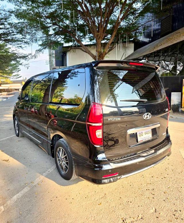 HYUNDAI H-1 2.5 Deluxe สีดำ ปี 2020 ไมล์ 50,000 กม. รูปที่ 4