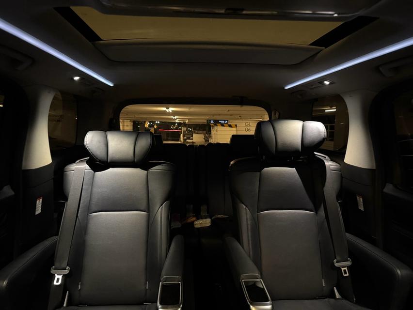 รหัสรถ NCS5786 Sale ToyoTa Alphard 3.0 SC pac modalista ปี22  fulloptiton 12