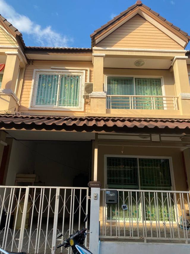 ขายบ้านทาวน์เฮาส์ 2 ชั้น หมู่บ้านวิเคษสุขนครโครงการ 16 ประชาอุทิศ 90 2