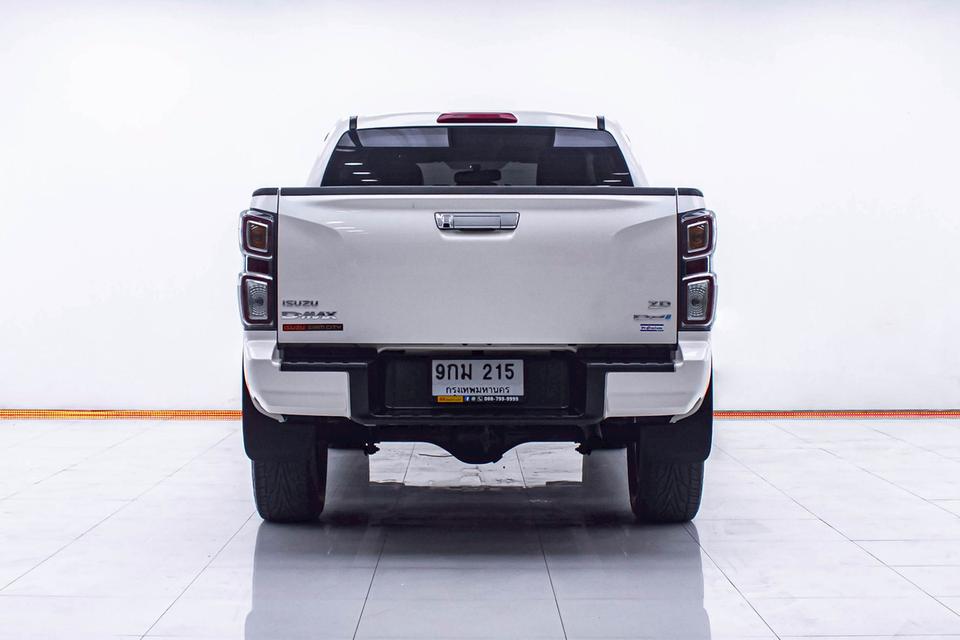 รหัสรถ 1D803 D-MAX 1.9 ZP Ddi HI-LANDER CAB4 2020 3